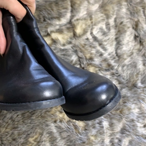 Stuart Weitzman Hilo Over the Knee Flat Boots - Picture 3 of 6